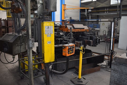 Gravity die casting machine IMR C55